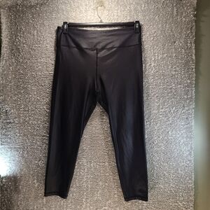 Zyia Active Black Sheen Cropped Leggings Plus Size 20 Polyester Blend
